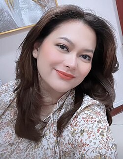 Artis Penyanyi, Asal Metro Widya Saputra yang Kini Menjadi Pembawa Acara Televisi